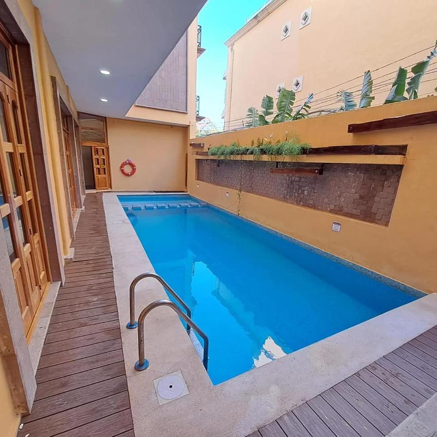 Cancun International Suites Eksteriør billede